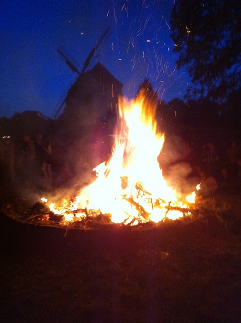 Hexenfeuer 2014 an der Leutewitzer Windmühle